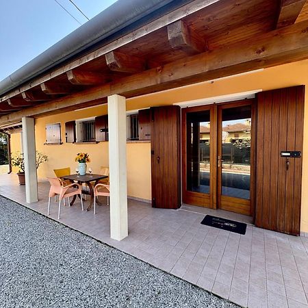 Vila A Casa Di Amici Vidor Exteriér fotografie