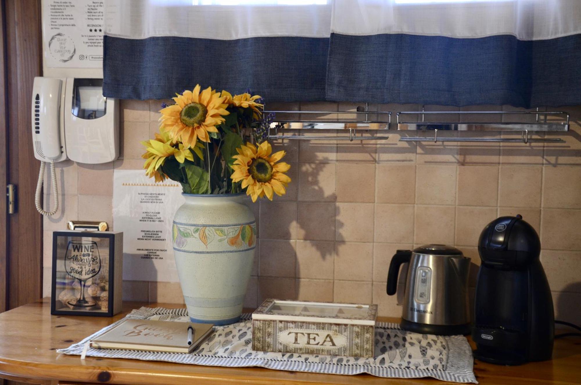 Vila A Casa Di Amici Vidor Exteriér fotografie